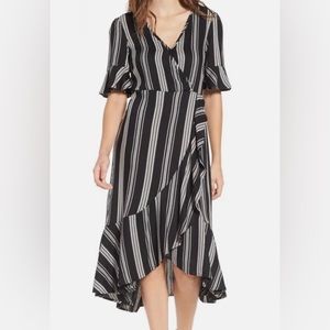 Band of Gypsies Black White Faux WrapMidi Dress, Size Large